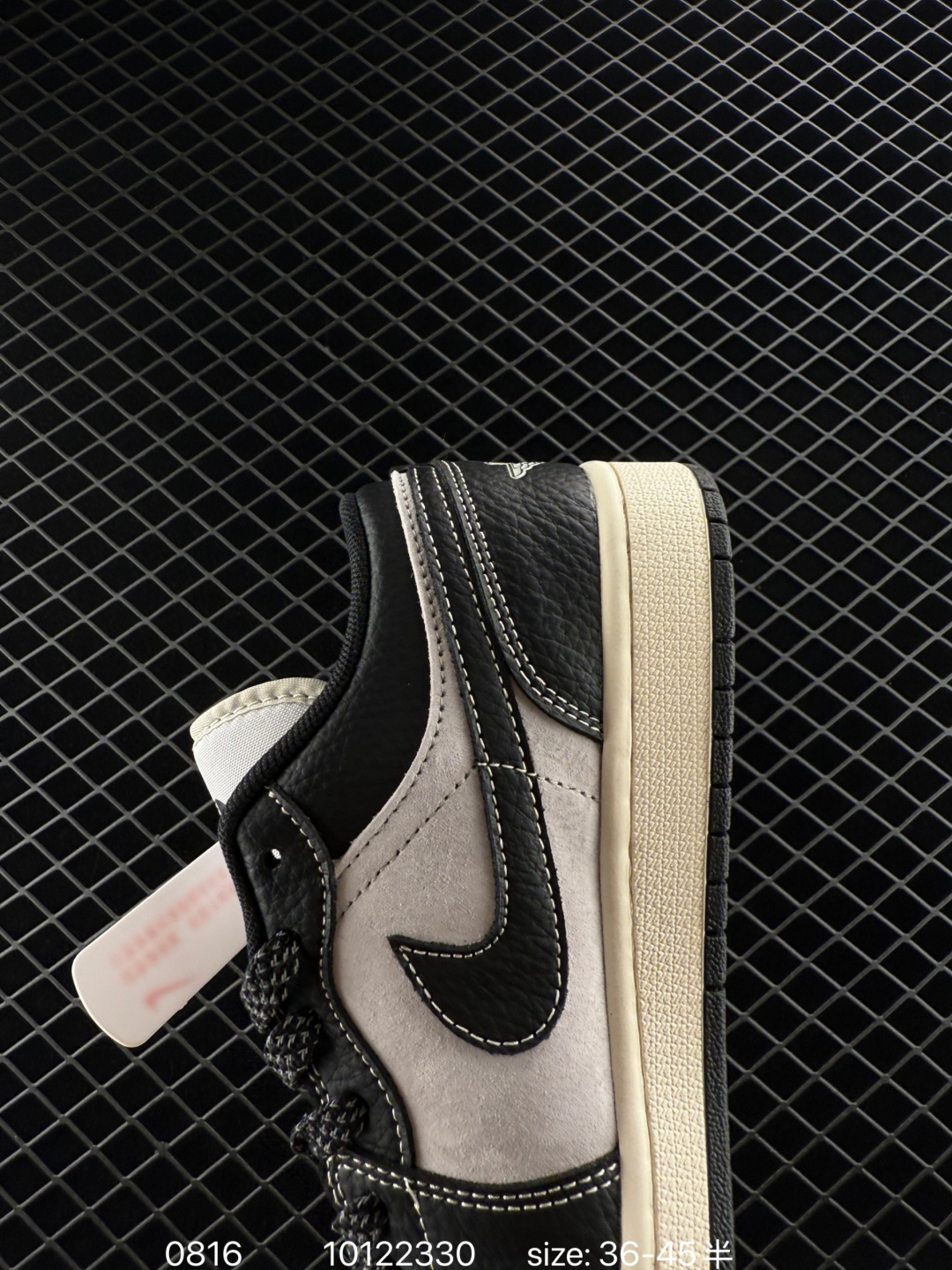 Nike Air Jordan 1 Low AJ1